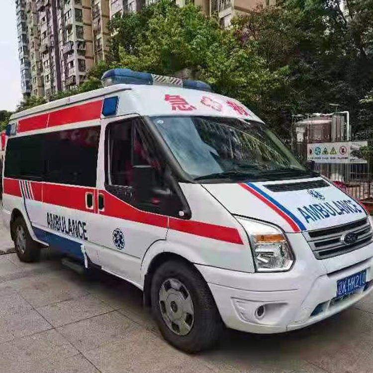 伍家岗长途救护车护送病人返乡